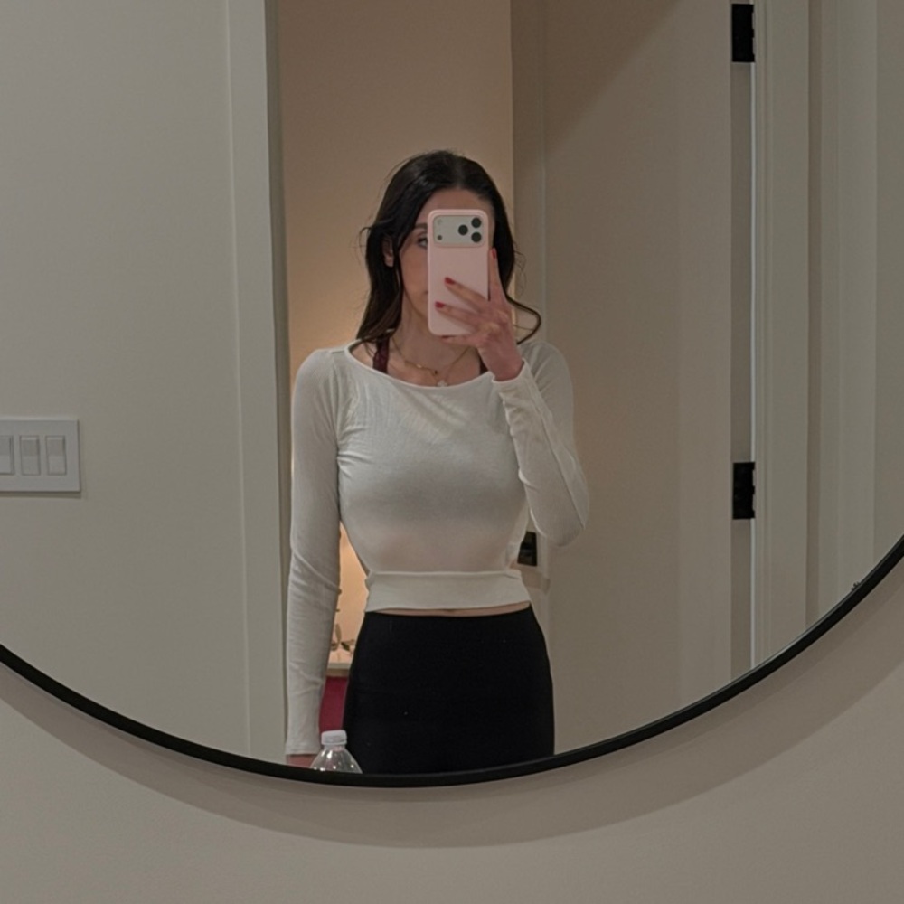 White Long Sleeve Alo Crop Top